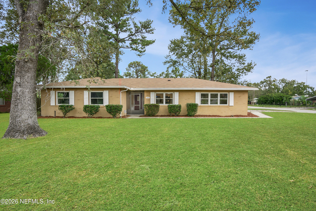 7804 Jolliet Drive - Photo 1