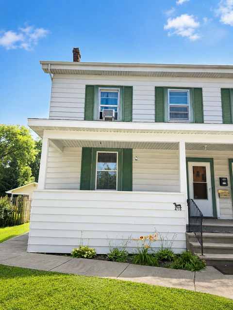 418 N 4th Street - Photo 1