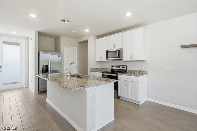 44197 Frontier Drive - Photo 1
