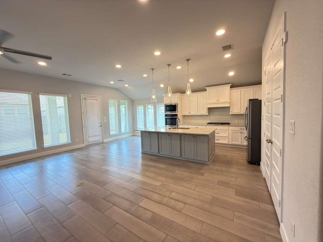 7510 Spiceberry Lodge Court - Photo 1