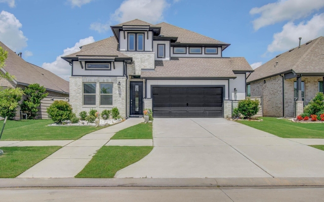 4722 Crest Hill Dr - Photo 1