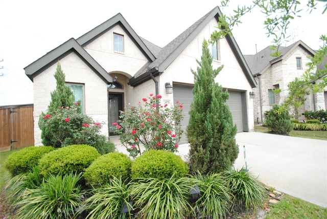 24978 Tidmor Lane - Photo 1