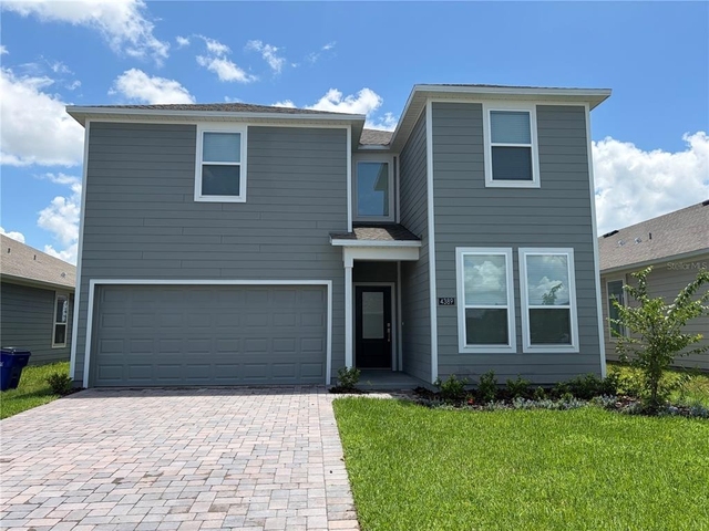 4389 Vibernum Avenue - Photo 1