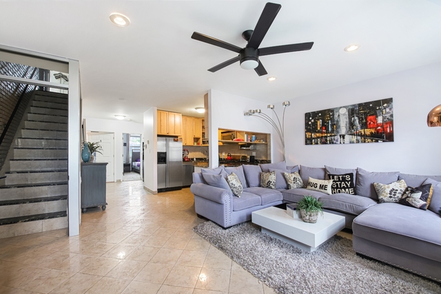 11-55 Welling Court - Photo 1