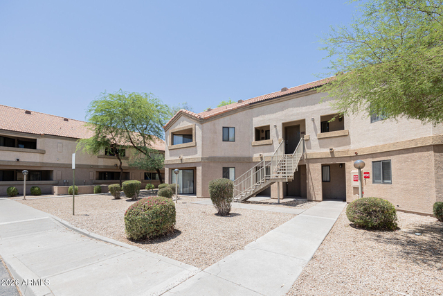 1287 N Alma School Road - Photo 1