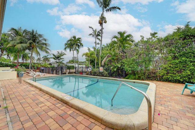 410 Sw 15th Street - Photo 1