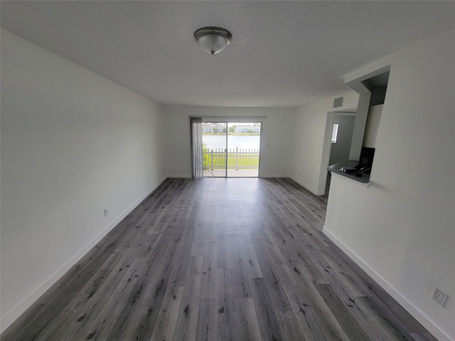 3465 Nw 44th Street - Photo 1