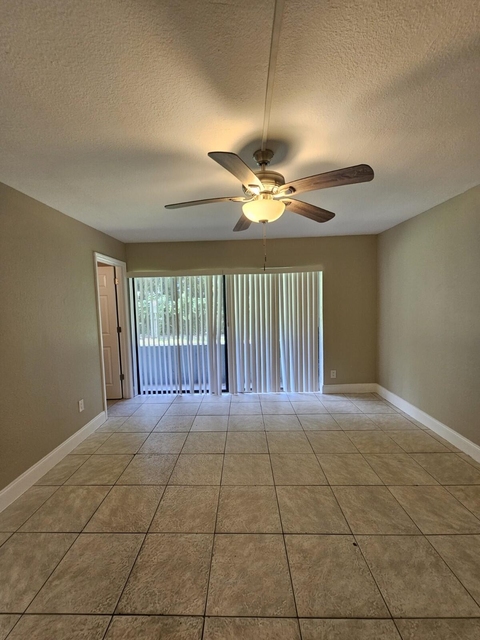 1700 N Congress Avenue - Photo 1