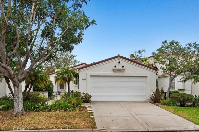 2117 Bermuda Dunes - Photo 1