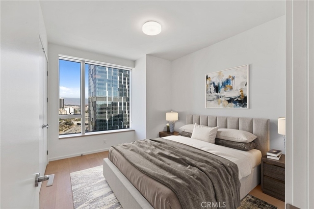 889 Francisco Street - Photo 1