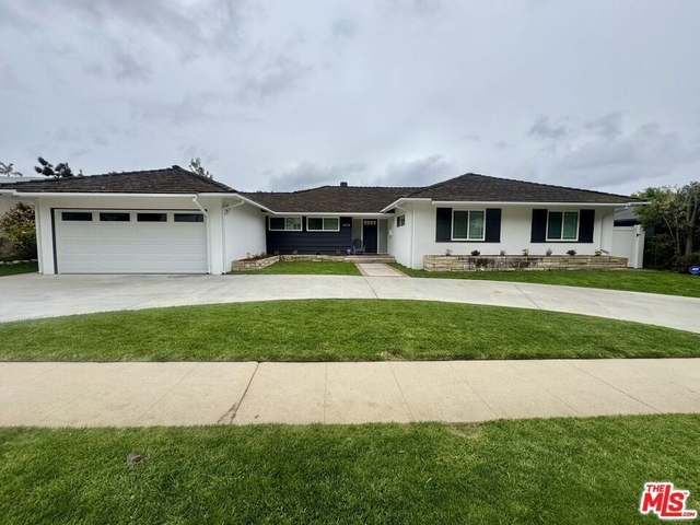 1410 Jonesboro Drive - Photo 1