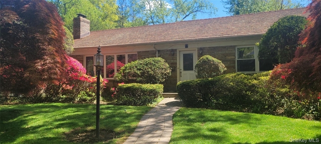 15 Somerset Drive S - Photo 1