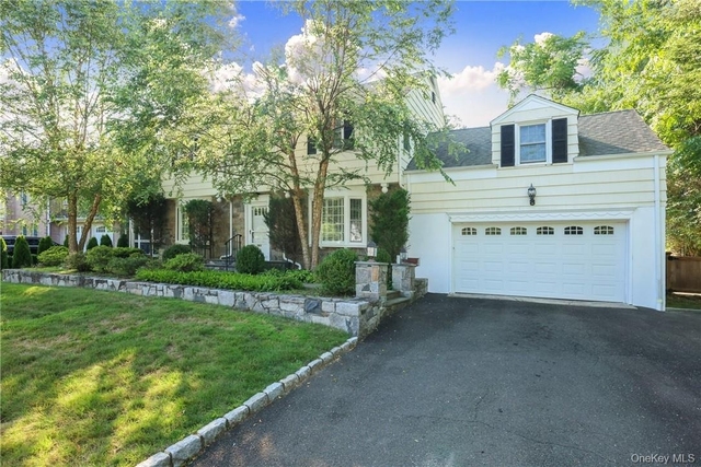261 Fox Meadow Road - Photo 1