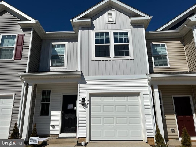 224 Caterpillar Drive - Photo 1