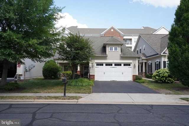 20779 Crescent Pointe Place - Photo 1