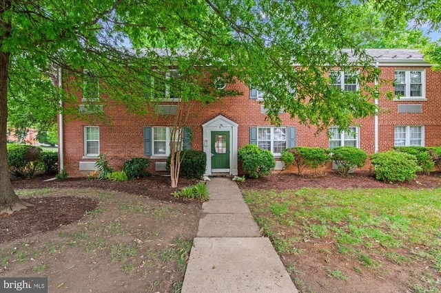 2 Ashby Street - Photo 1