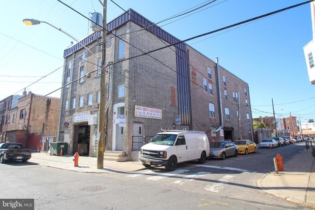 1218 S 8th Street - Photo 1