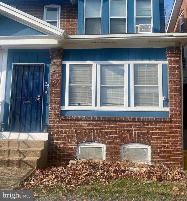 25 Laurel Avenue - Photo 1