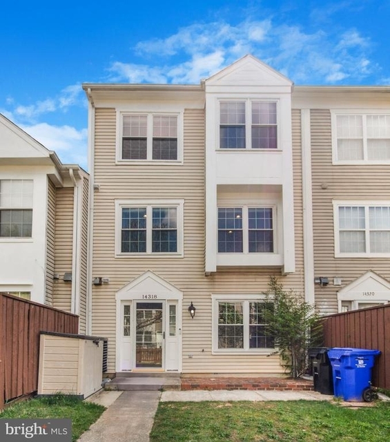 14318 S Shore Court - Photo 1