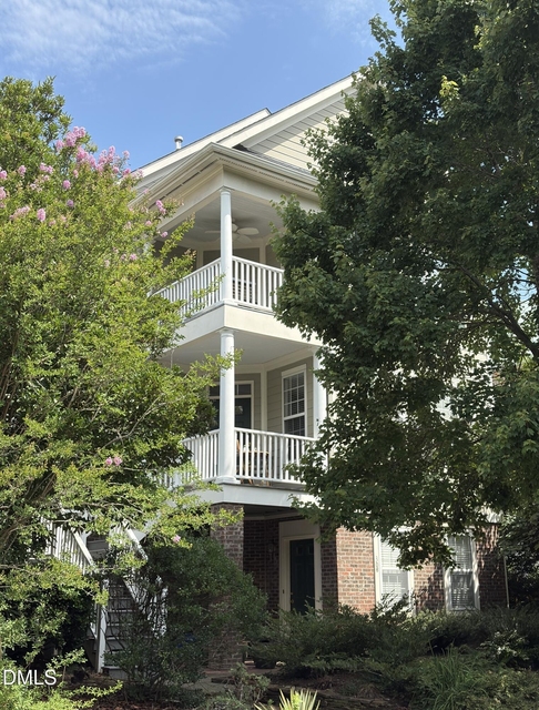 306 Sweet Bay Place - Photo 1