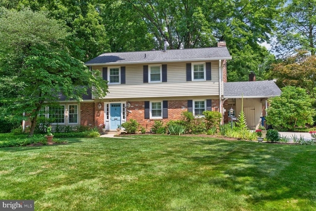 6905 Stonewood Court - Photo 1