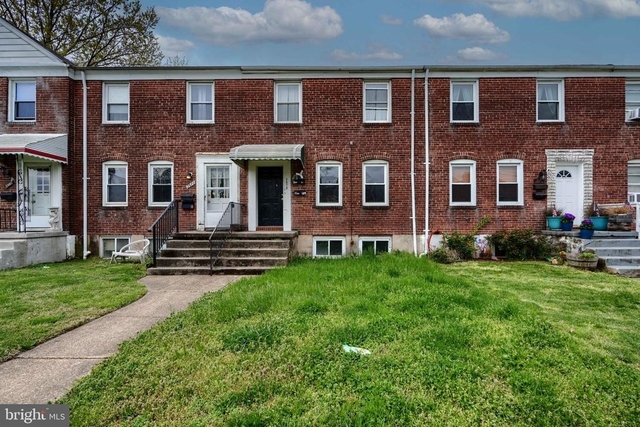 2976 Cornwall Road - Photo 1