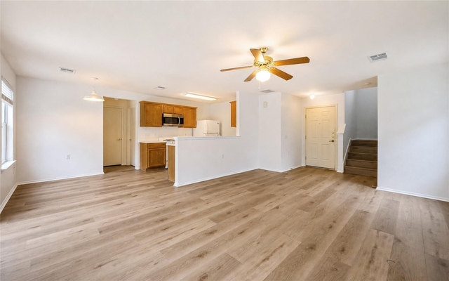 5509 Bentsen Ln - Photo 1