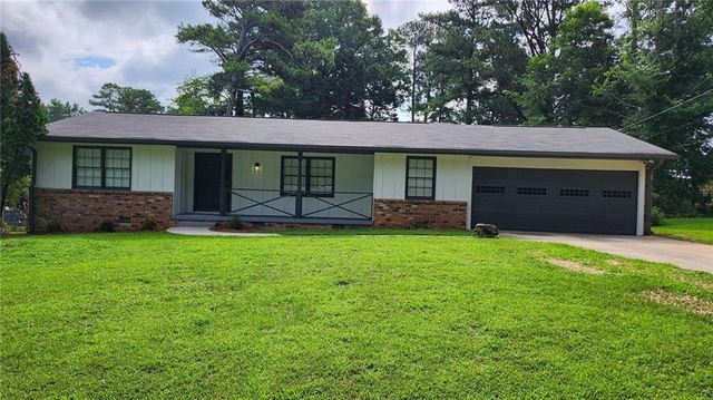 1007 Strawberry Lane - Photo 1