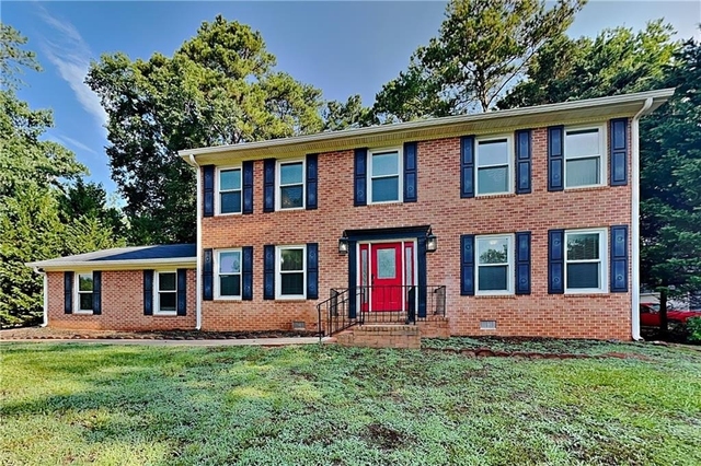 6839 Woodcreek Lane - Photo 1