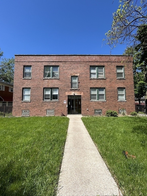 9036 S Dauphin Avenue - Photo 1
