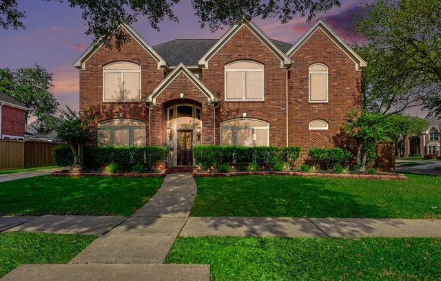 2515 Masters Drive - Photo 1