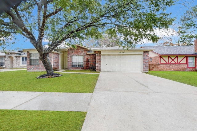 7815 Barnhill Drive - Photo 1