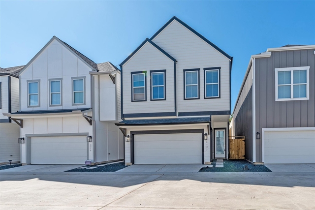 8423 Berry Brush Lane - Photo 1