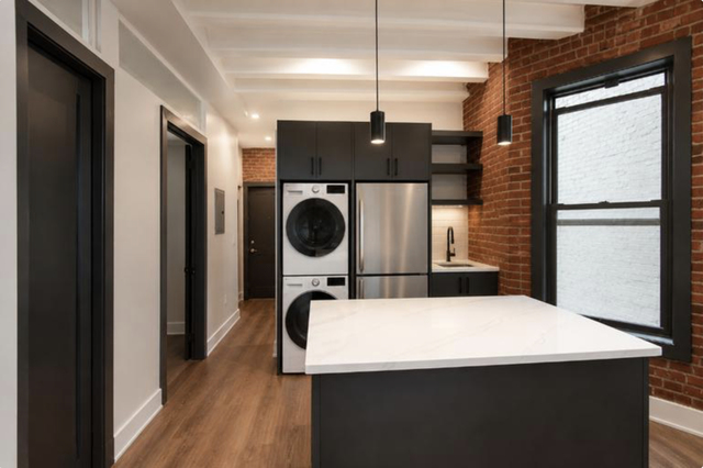 248 Mott St (Prince St.) - Photo 1
