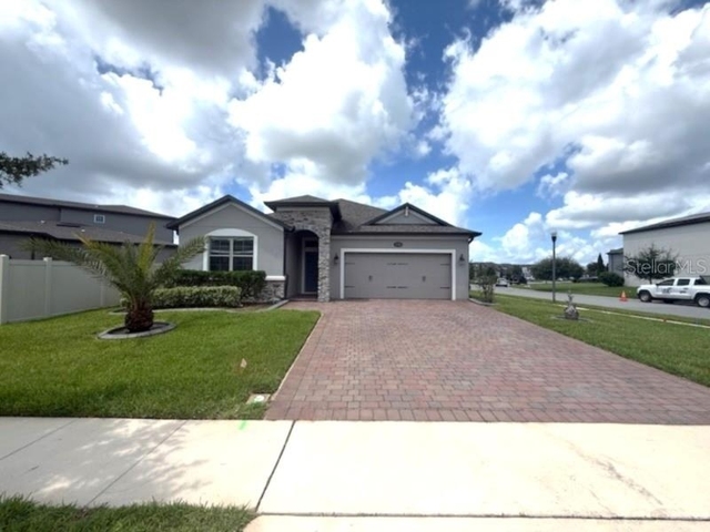 1165 Hilltop Place - Photo 1