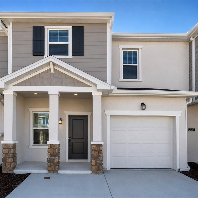 2528 Skyline Loop - Photo 1