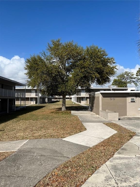 800 N Fiske Boulevard - Photo 1