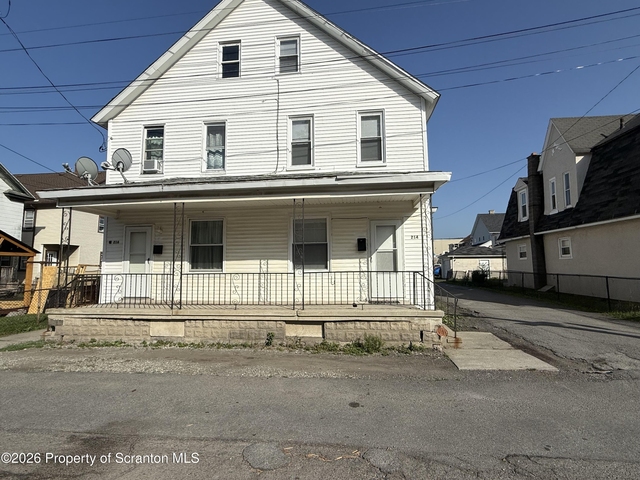 214 216 14th Avenue - Photo 1