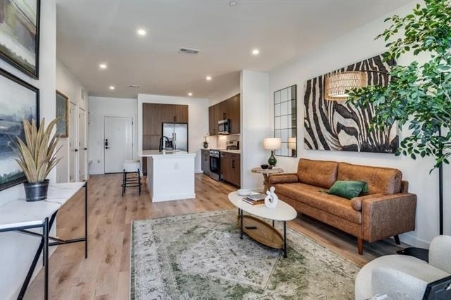 2016 S Ervay Street - Photo 1
