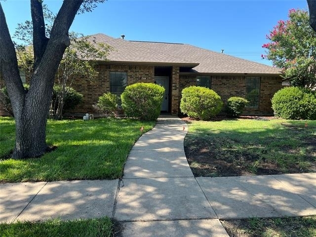 1514 Silverleaf Drive - Photo 1