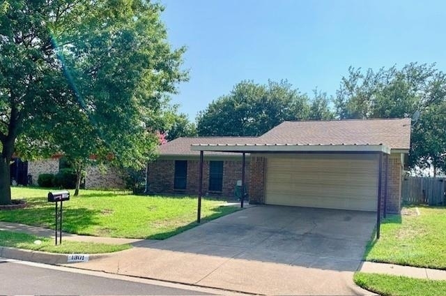 1301 N Knowles Drive - Photo 1