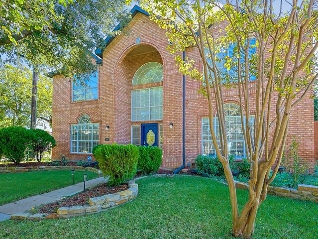 501 Halifax Lane - Photo 1