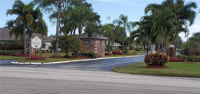 1107 Cir Terrace W - Photo 1