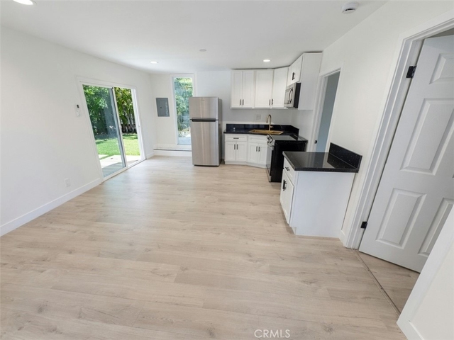 1415 E Gary Place - Photo 1