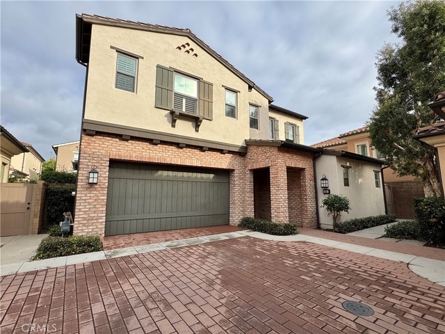 128 Hargrove - Photo 1