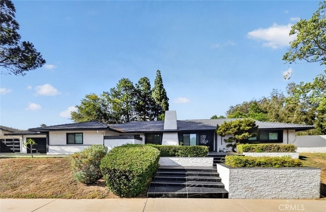 20001 Hiawatha Street - Photo 1