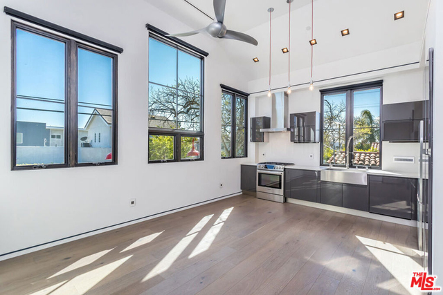 8101 Clinton Street - Photo 1