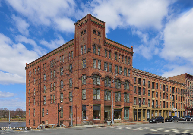 155 River Street - Photo 1