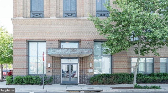 525 N Fayette - Photo 1
