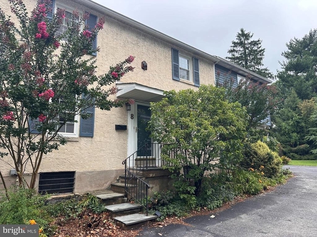 8 Arthur Road - Photo 1